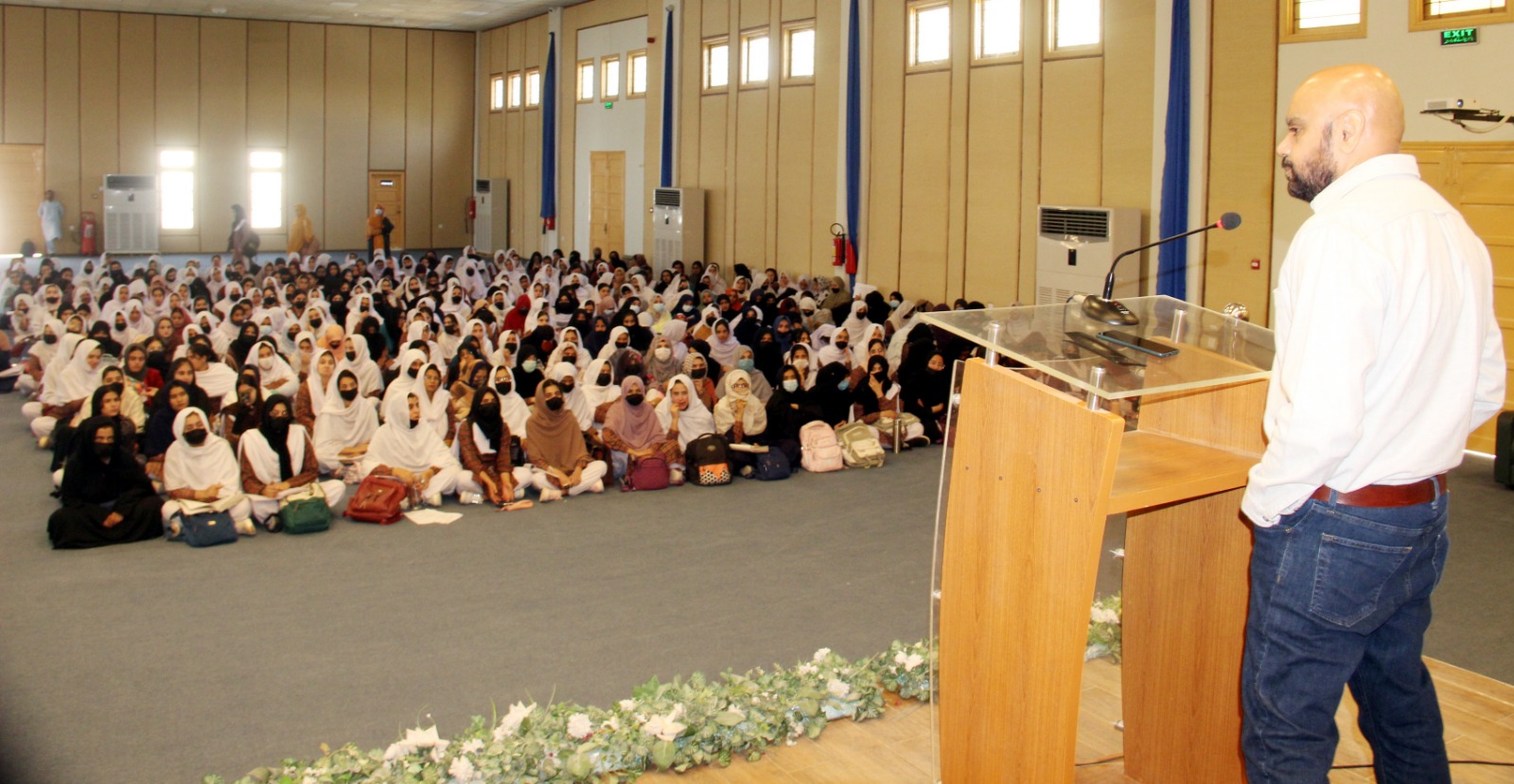 e28552c2-f2da-41b0-badc-776dafb0a71f