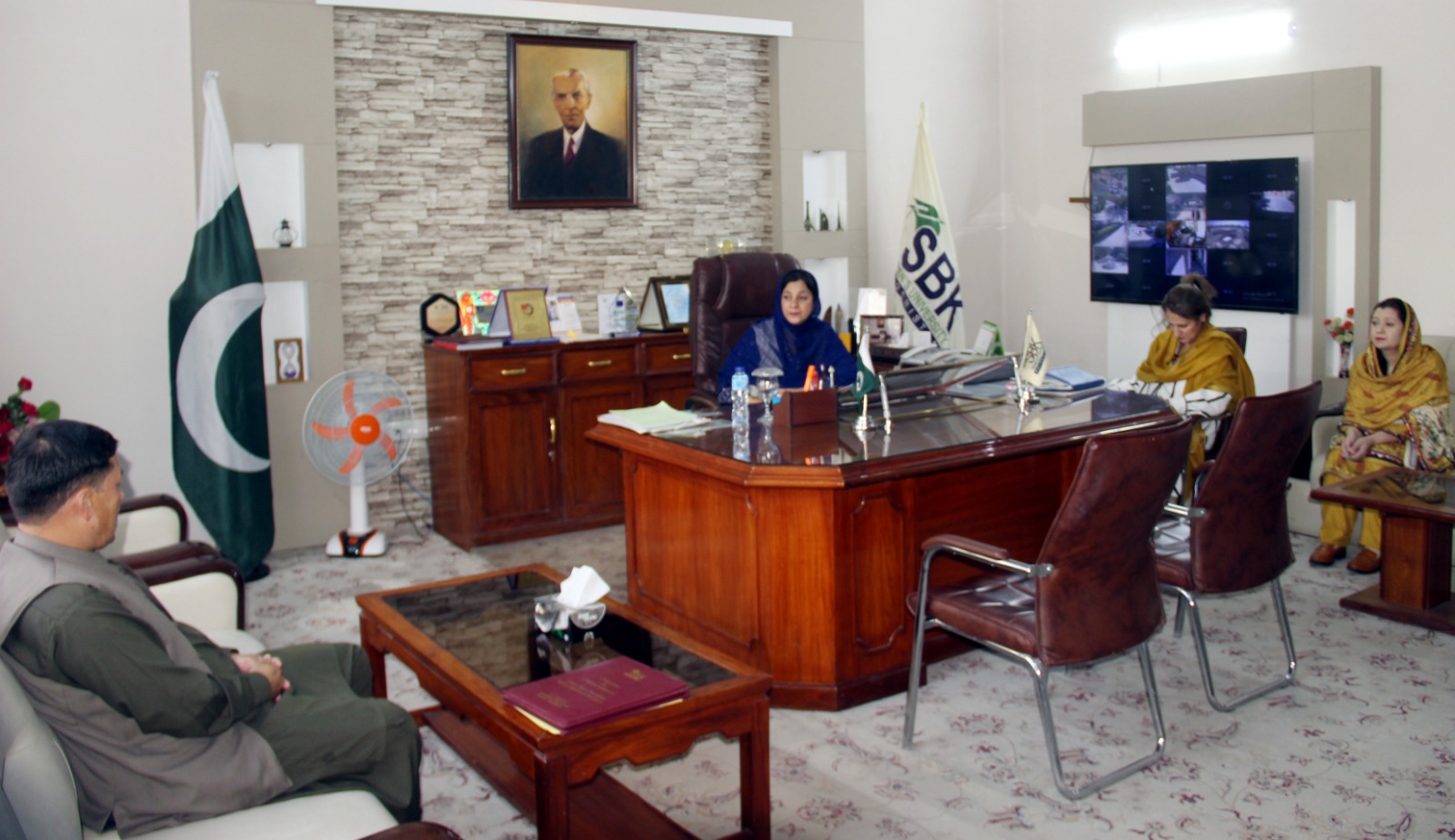 WhatsApp Image 2025-10-31 at 15.22.40 (1)